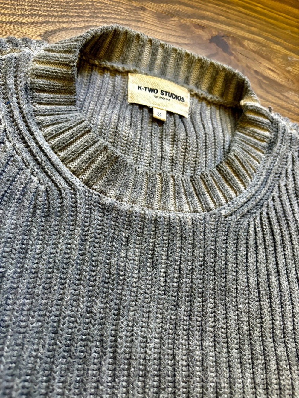 Men's Ribbed Crewneck Sweater in Gray